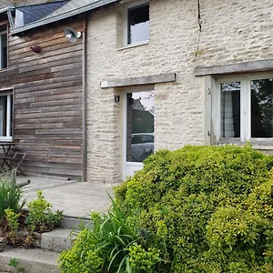 https://maison-entre-terre-mer.inbrittany.com