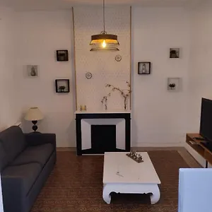 https://villa-authentique.fr-provencehotel.com